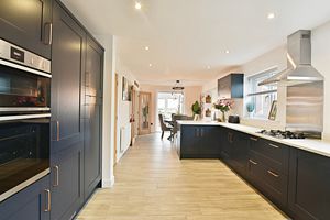 Photo 21- click for photo gallery